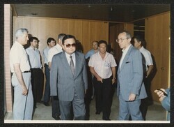 ["[Caption: DKI visit July 1989 to Israel aircraft industries. -Israel. Mr. M. Keret, Pres.]"]